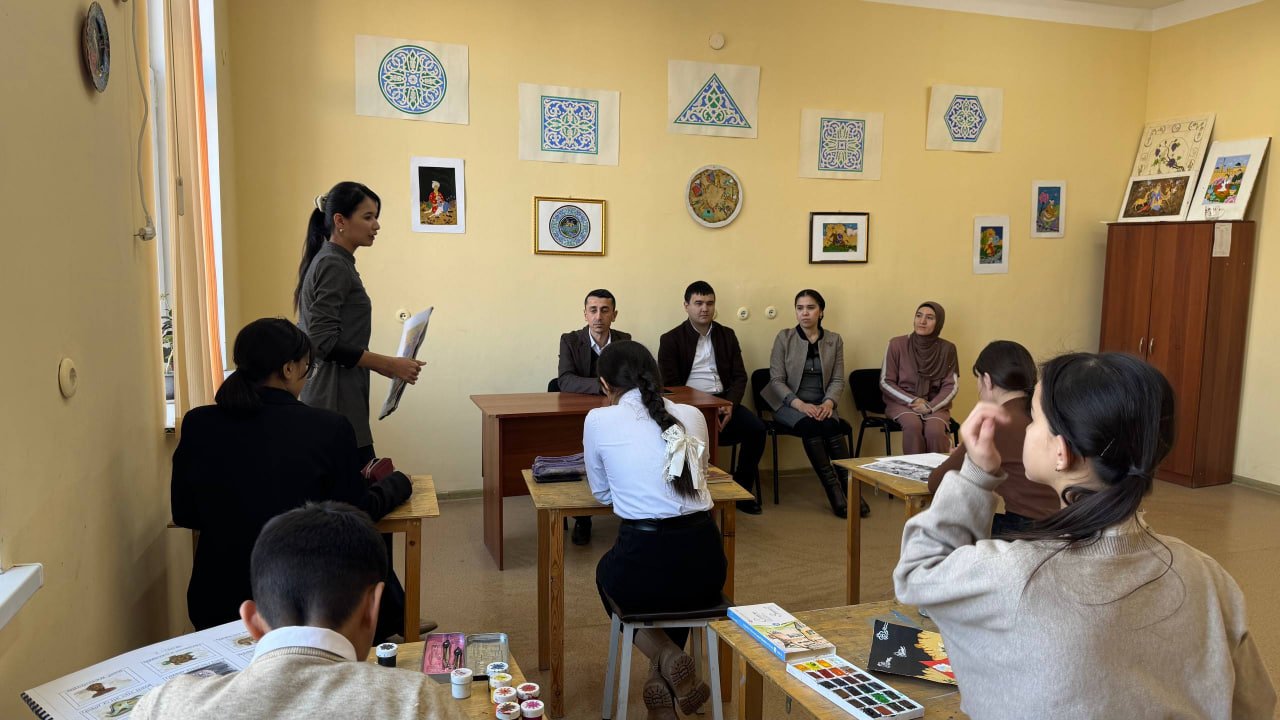 "Ijod maskani"    "Xorazmda maqom oyligi"