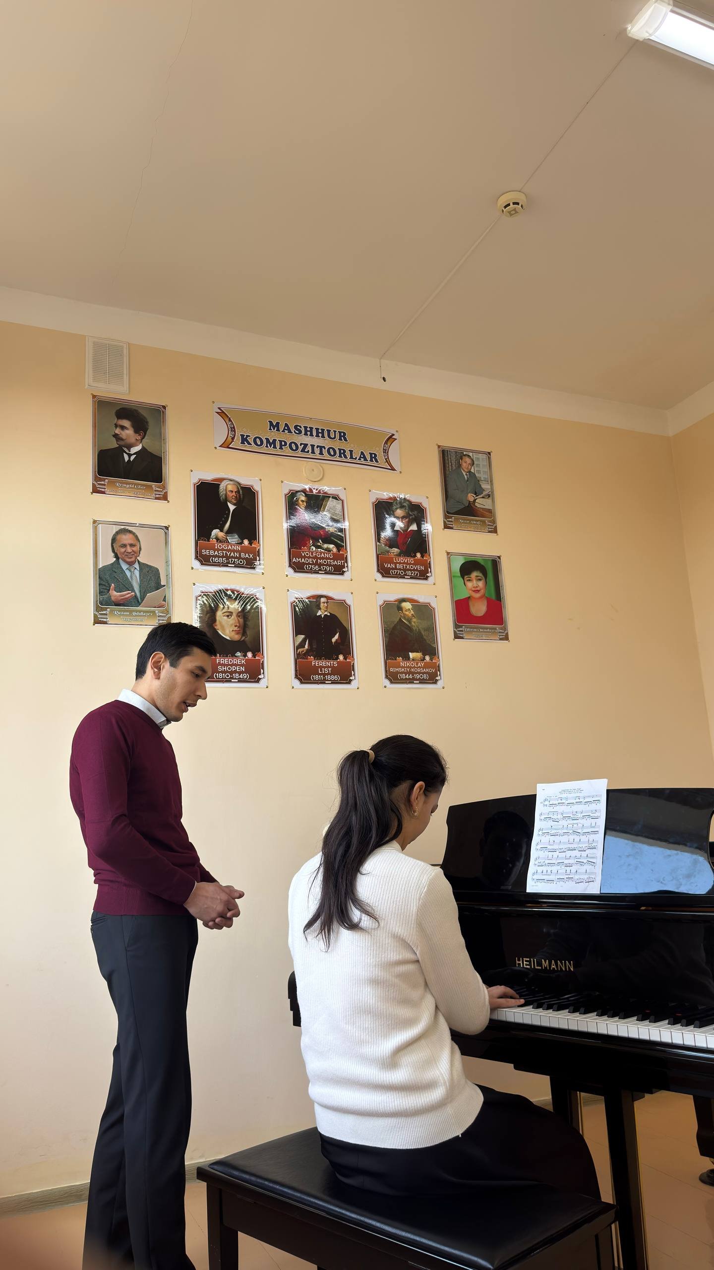 Bir soatlik ochiq dars