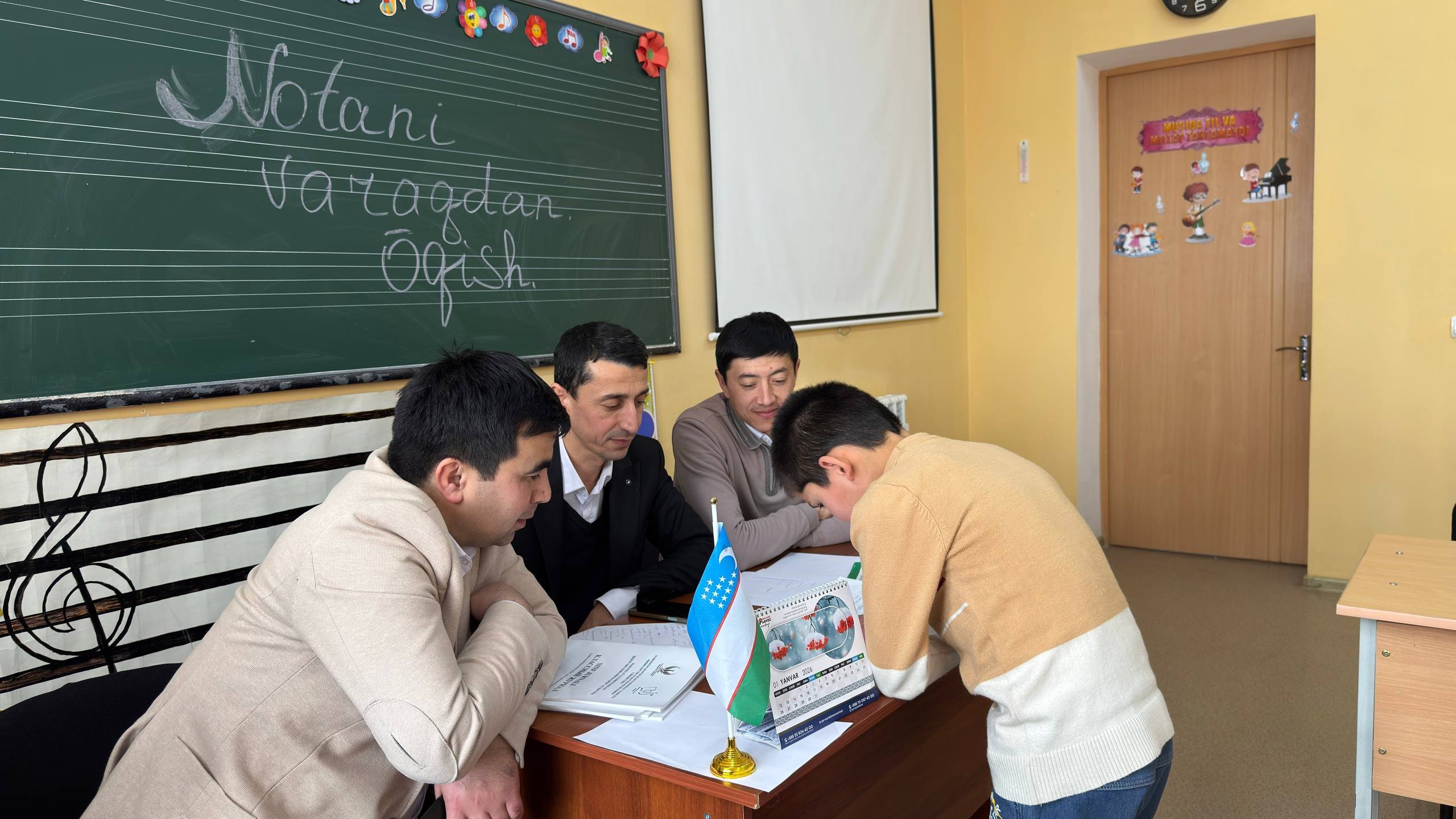 "Notani varaqdan o‘qish" fani bo‘yicha o‘quvchilar o‘rtasida maktab ichki ko‘rik tanlovi qizg‘in davom etmoqda.